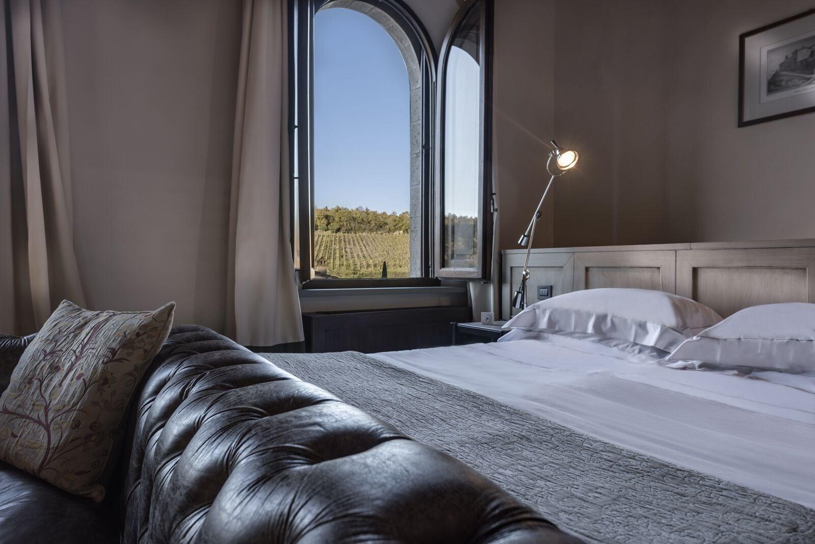 Castel Monastero - The Leading Hotels Of The World Castelnuovo Berardenga Exterior photo