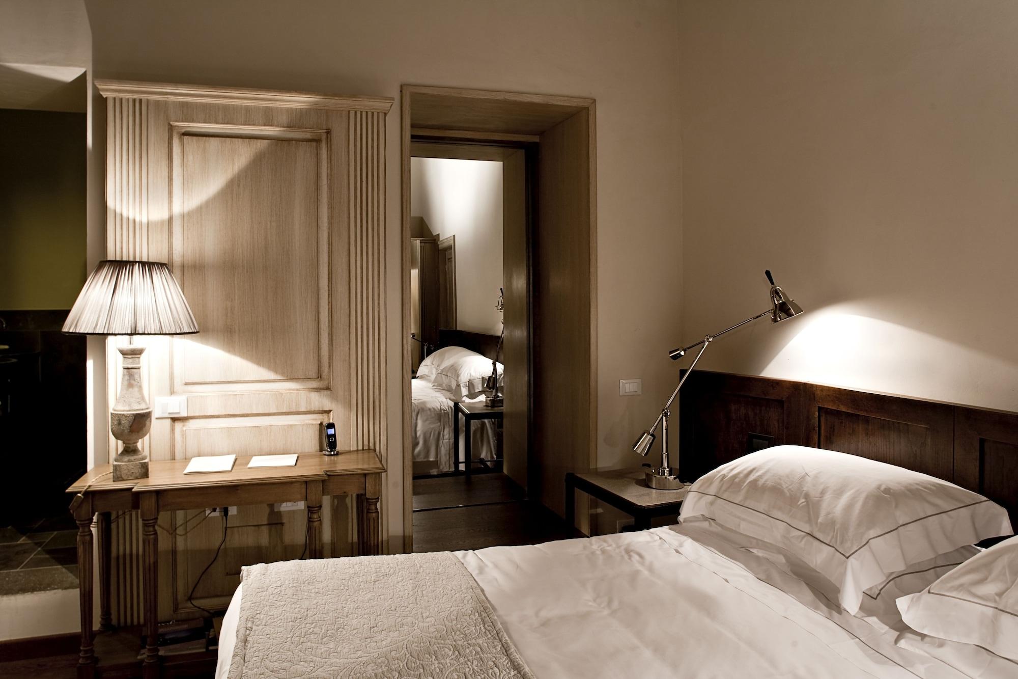 Castel Monastero - The Leading Hotels Of The World Castelnuovo Berardenga Exterior photo