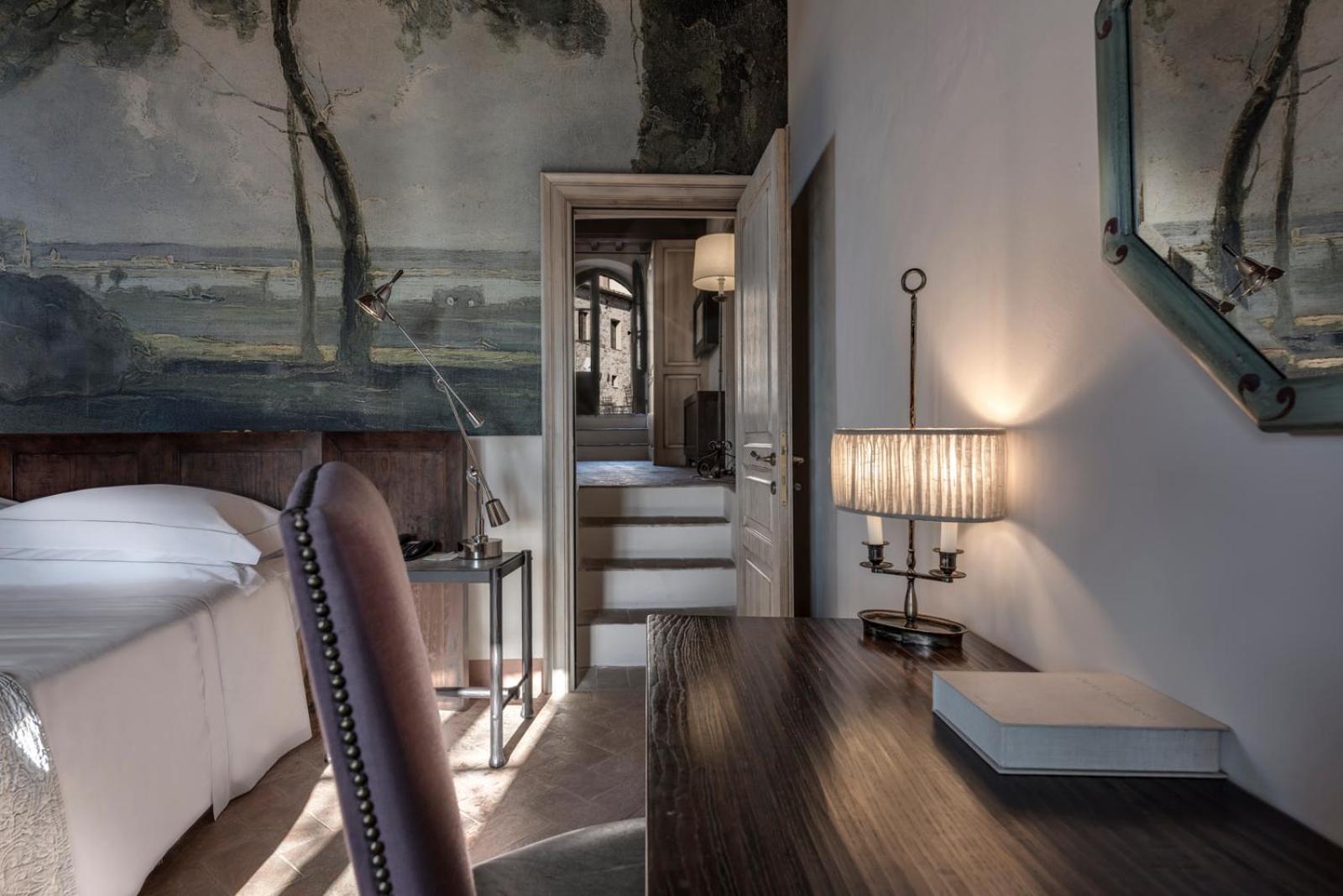 Castel Monastero - The Leading Hotels Of The World Castelnuovo Berardenga Exterior photo